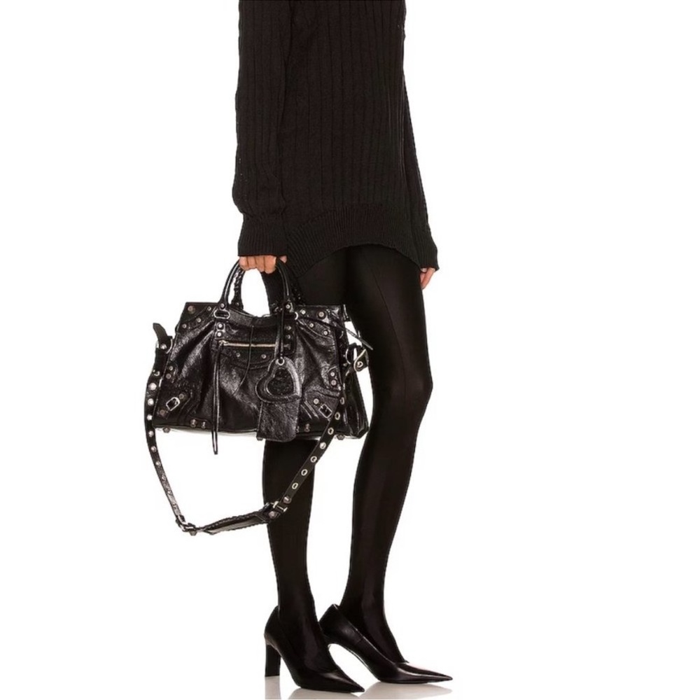 Balenciaga black Neo Cagole City bag.